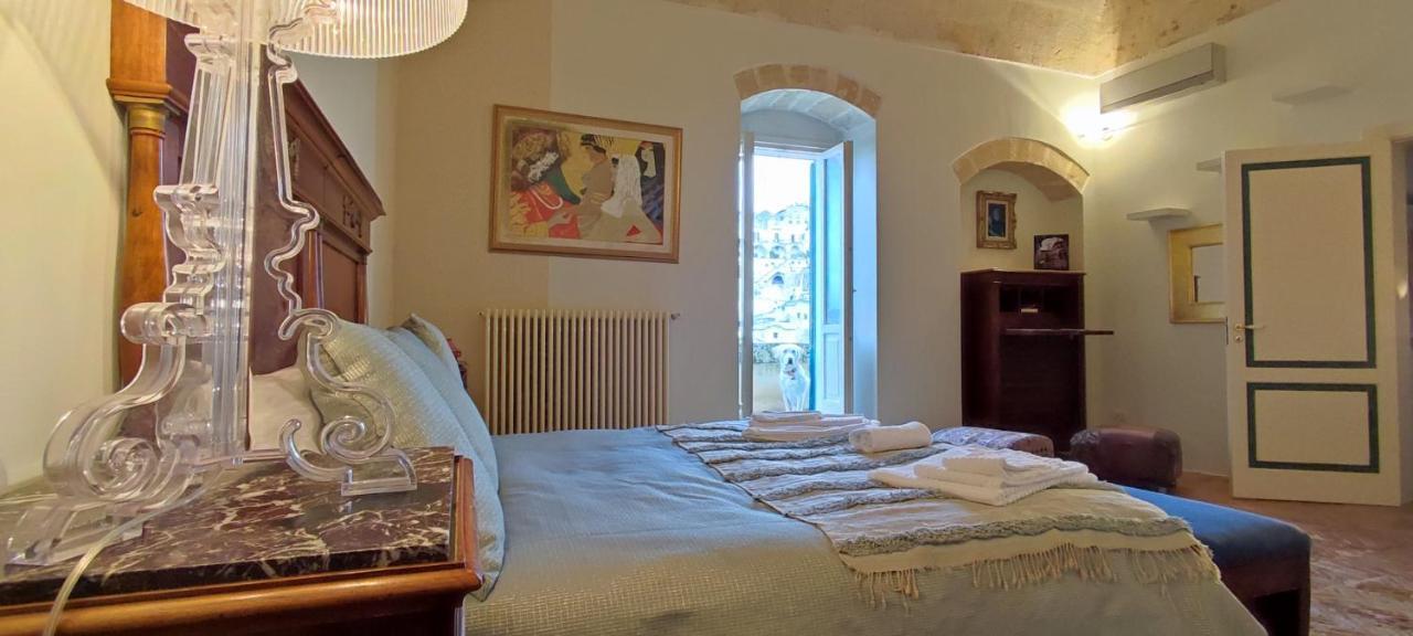 מטרה Casa Tudor Art Luxury Rooms מראה חיצוני תמונה