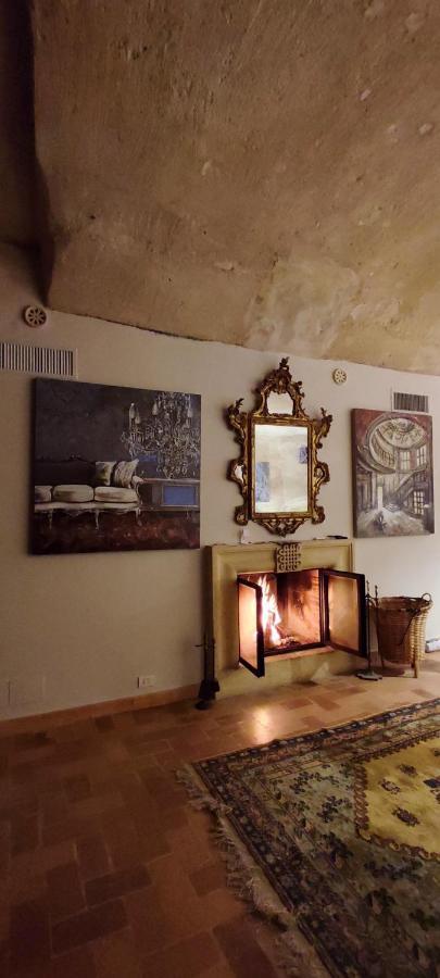 מטרה Casa Tudor Art Luxury Rooms חדר תמונה