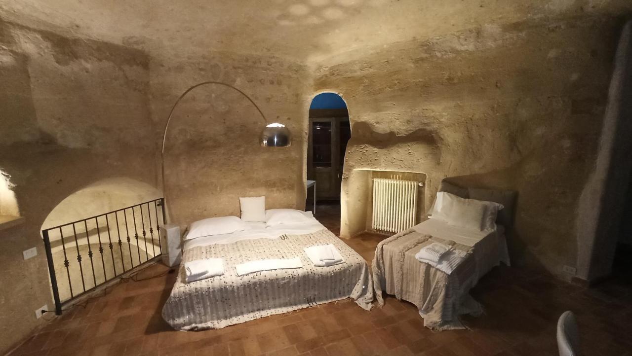 מטרה Casa Tudor Art Luxury Rooms חדר תמונה