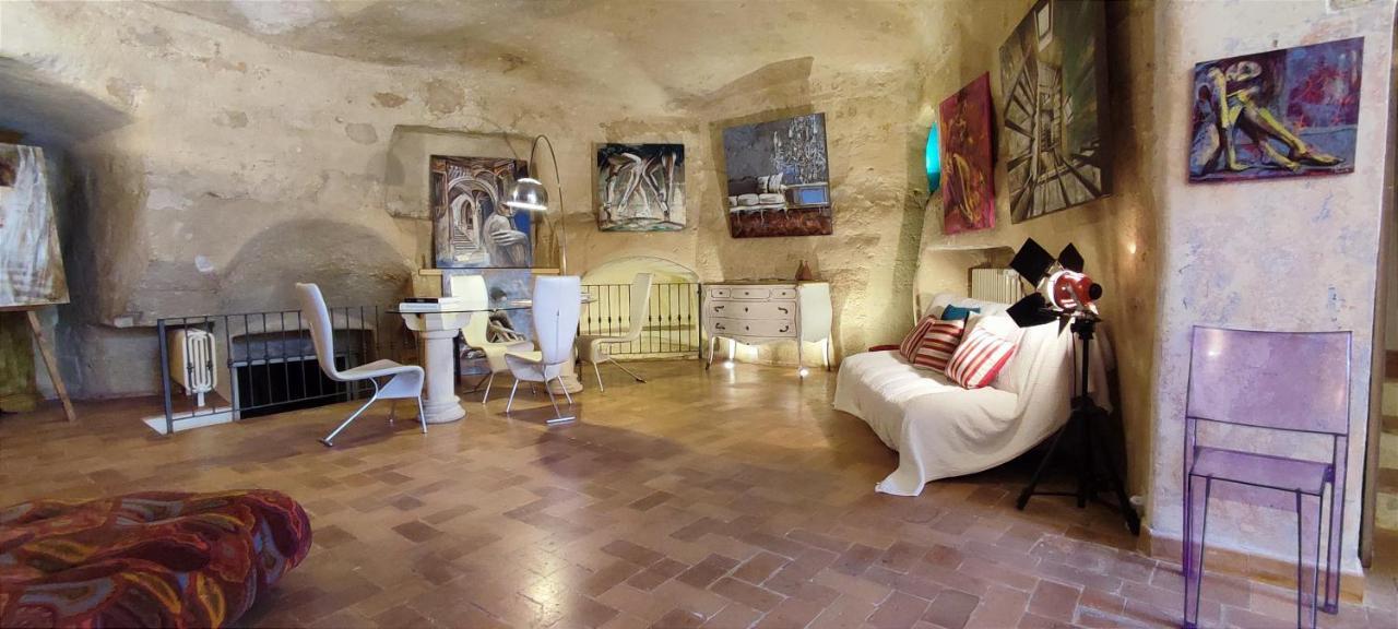מטרה Casa Tudor Art Luxury Rooms מראה חיצוני תמונה