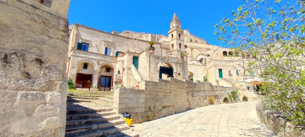 מטרה Casa Tudor Art Luxury Rooms מראה חיצוני תמונה
