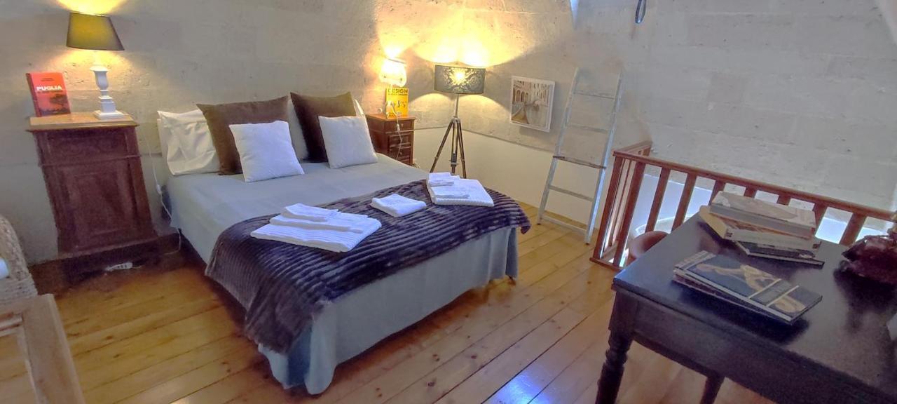 מטרה Casa Tudor Art Luxury Rooms מראה חיצוני תמונה
