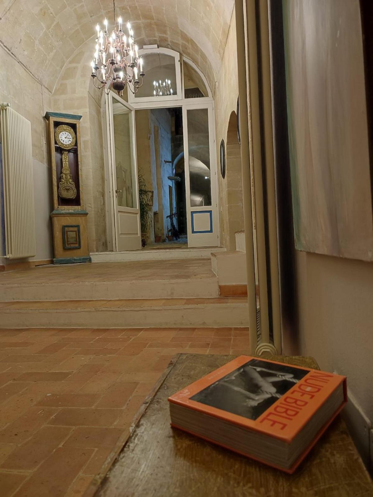מטרה Casa Tudor Art Luxury Rooms חדר תמונה